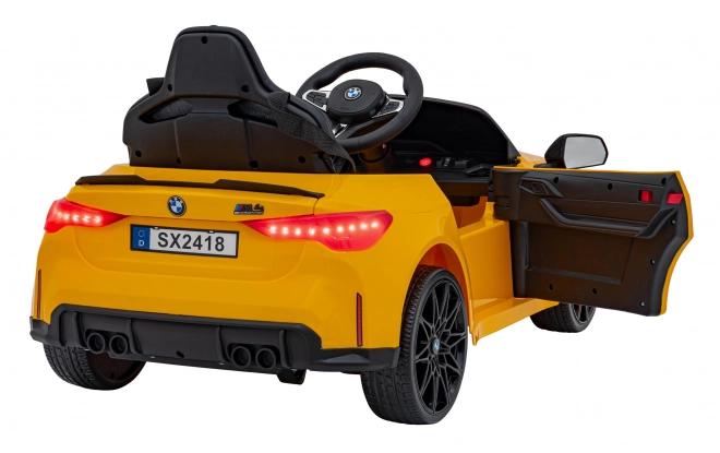 BMW M4 Witte Voertuig – Gele