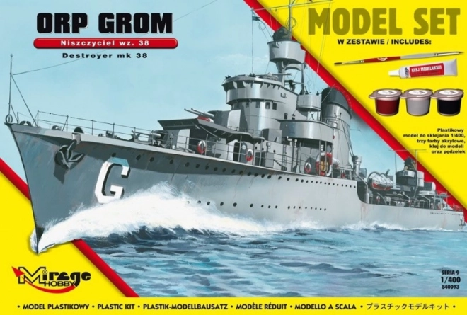 Model van de Poolse torpedobootjager ORP Grom wz.38