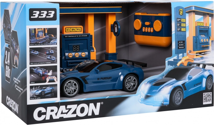 RC sportauto met tankstation