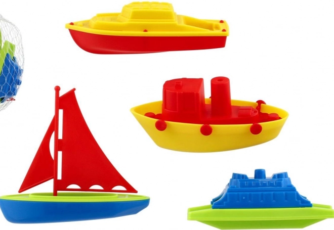 Set gekleurde kunststof bootjes voor in bad