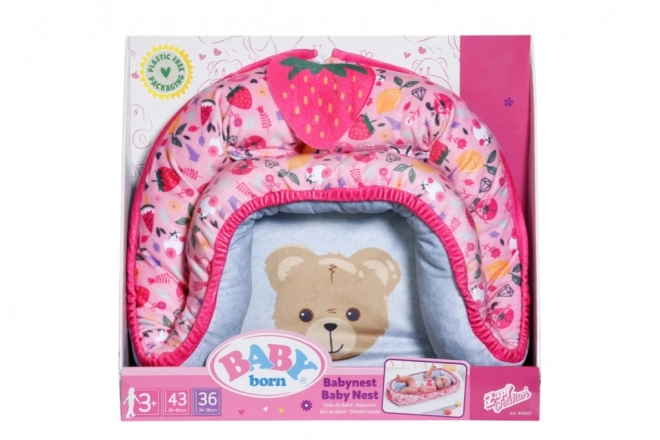 BABY born Nestje