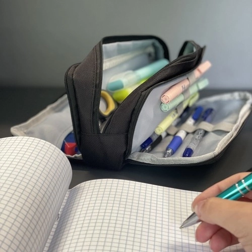 zwarte driekamer etui Maaleo