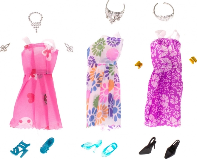 Set kleding en accessoires voor poppen - 43 stuks