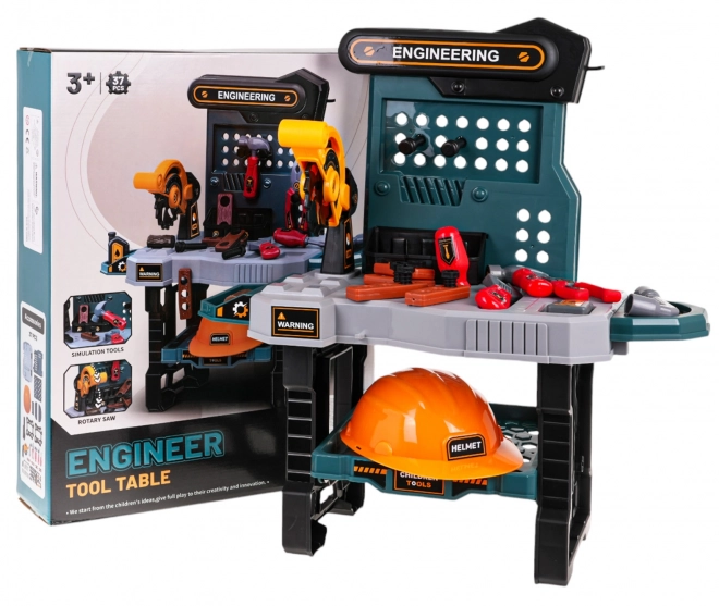 Kinderwerkplaats met gereedschap en accessoires