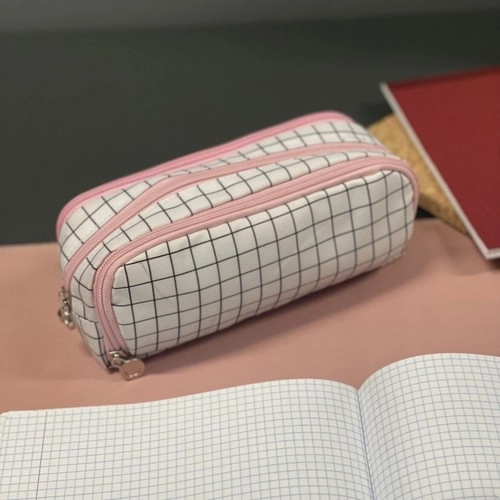 Driedubbele etui - geruite Maaleo24514