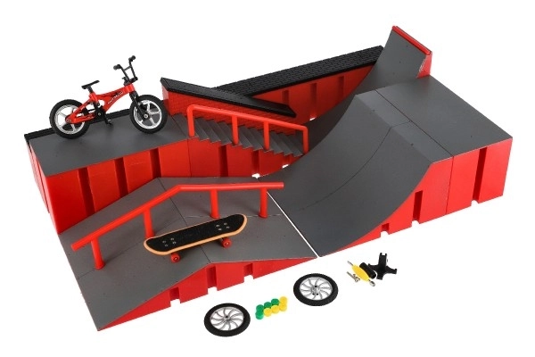 Skatepark - hellingen, vingerfiets, vingergrootte skateboard plastic met accessoires 2 kleuren in doos 43x25x12cm
