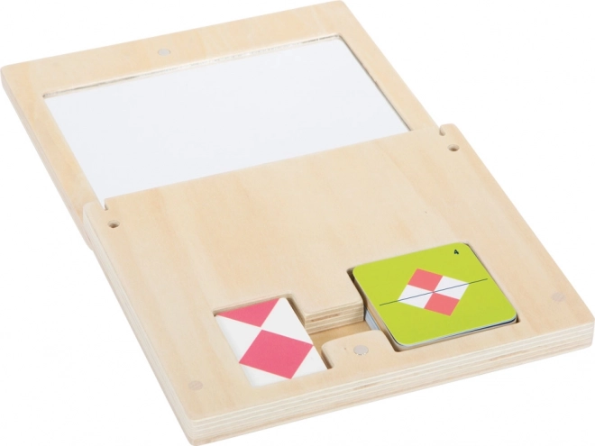 Kleine voet Symmetrie Spel met spiegel