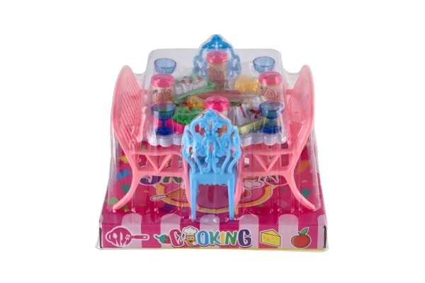 Poppenmeubels van plastic 4 kleuren in blister 14x11x16cm