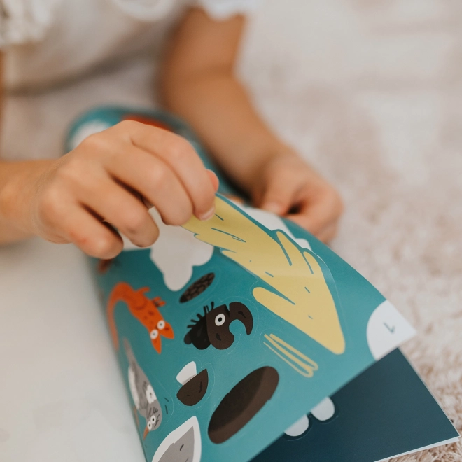 Ababu Stickerboek vol plezier met 111 stickers