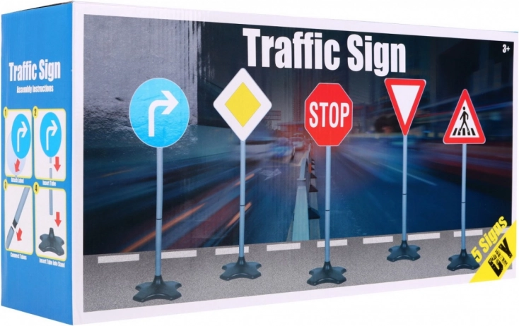 Realistische borden voor echt verkeersonderwijs