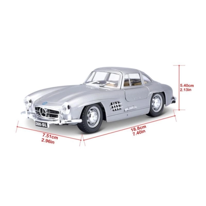 Bburago 1:24 Mercedes Benz 300SL zilver 18-22023
