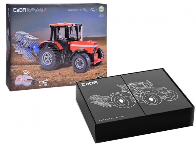 Grote set blokken 1675-ele 1:17 Tractor + ploeg met afstandsbediening ZA5251