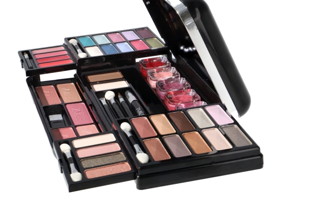 Perfecte finishing voor teint en lippen