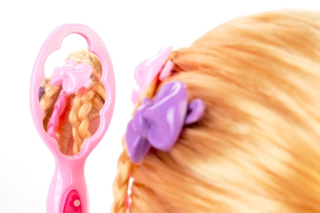 Creatieve styling met heldere haaraccessoires
