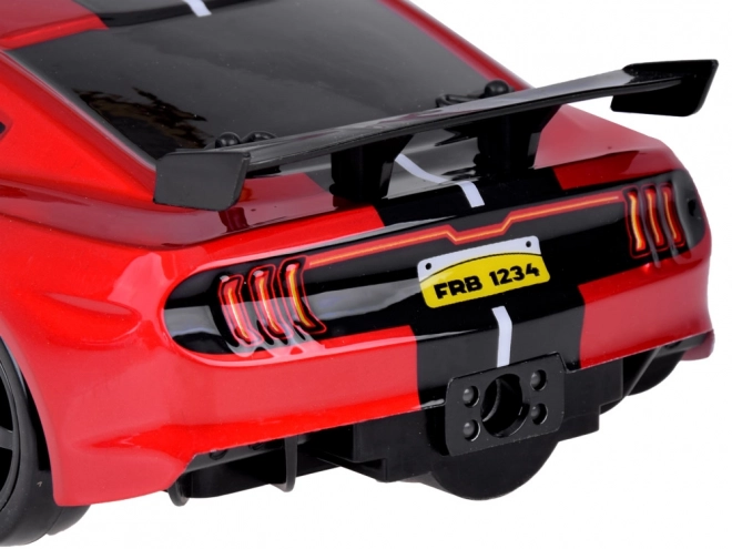 Leuke op afstand bestuurbare auto met driftrook en LED-verlichting