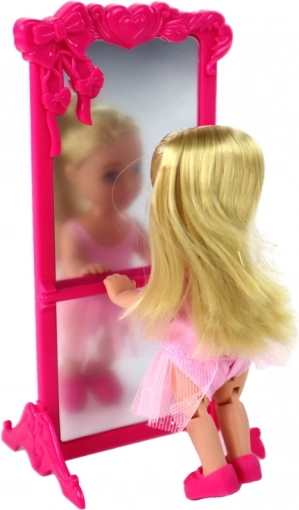 Grote roze spiegel voor training