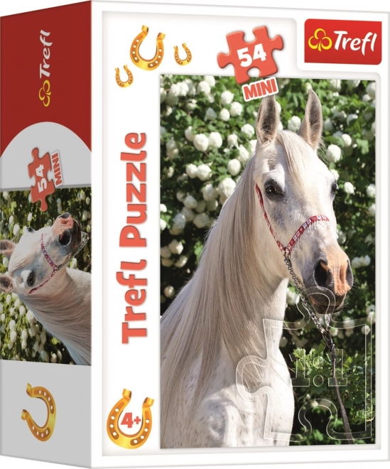 TREFL Puzzel Wereld van paarden: Portret van een witte 54 stukjes