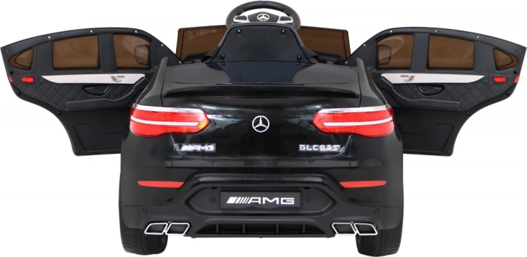 Realistische details en te openen deuren