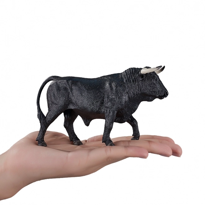 Realistische figuur van een Spaanse stier