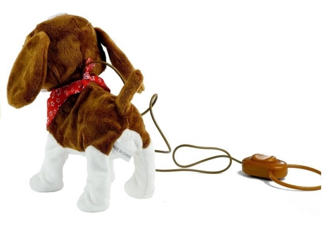 Interactieve pluchen hond met riem en zang