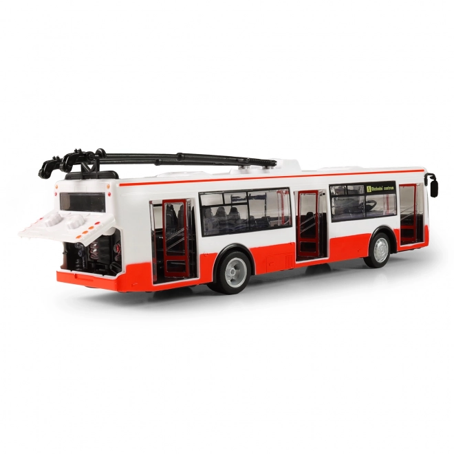 Trolleybus Tsjechisch sprekend plastic 29cm rood vrij rijden op bat. met licht en geluid in doos 33x11x10cm