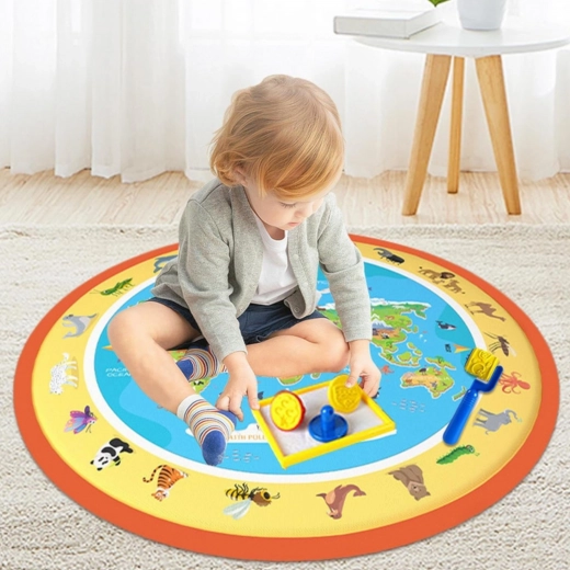 Educatieve wereldkaart met dieren