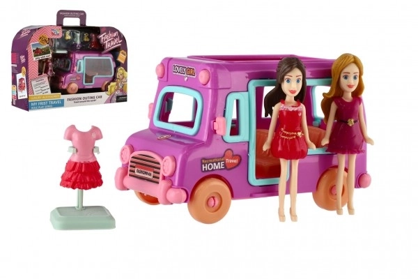 Poppen met auto en accessoires