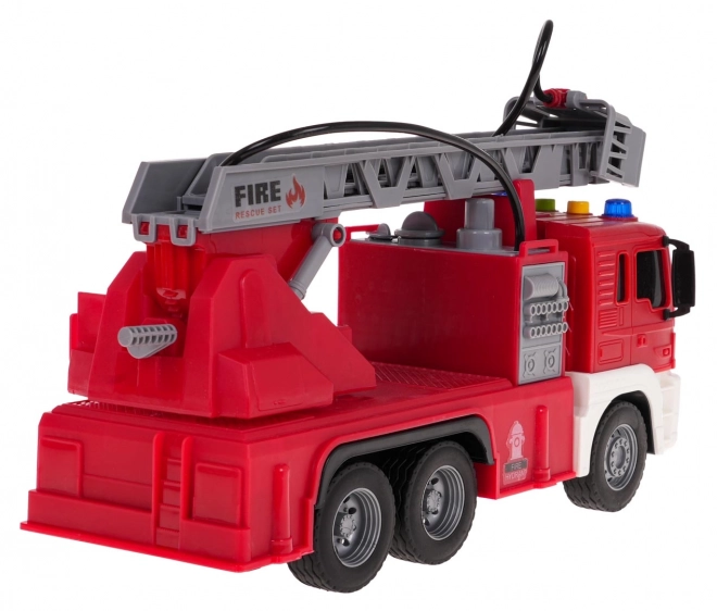Brandweerauto 1:16 met water, licht en geluid