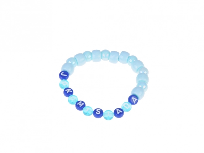 Kleurige kralen en kristallen voor het maken van armbanden