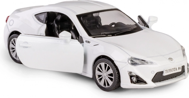 Openslaande deuren en gedetailleerd interieur