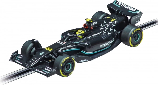 MERCEDES-AMG F1 W14 met nummer 44 voor precieze ritten