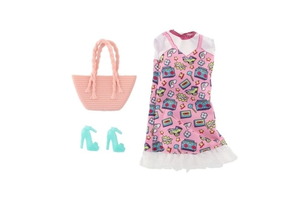 Jurkjes en Kleding voor poppen met accessoires
