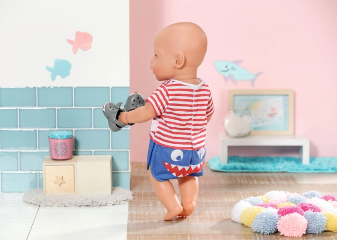 Gemakkelijk aan te trekken voor kleine handjes