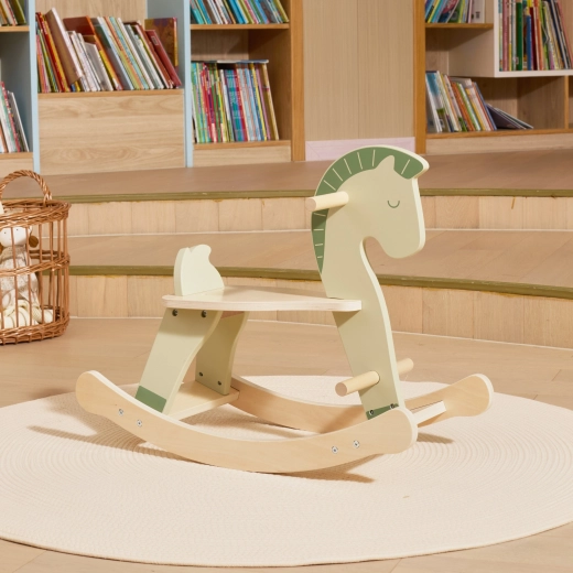 Stabiele houten constructie voor veilig schommelen