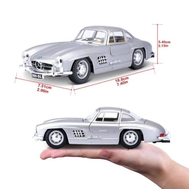 Bburago 1:24 Mercedes Benz 300SL zilver 18-22023