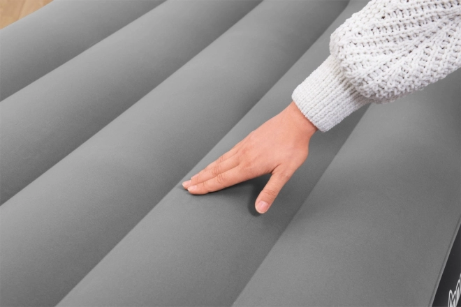 Opblaasbare matras met elektrische pomp 191 x 97 x 46 cm Bestway
