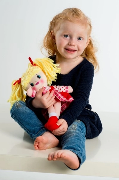 Tsjechische zingende stoffen pop Lucinka - 30 cm