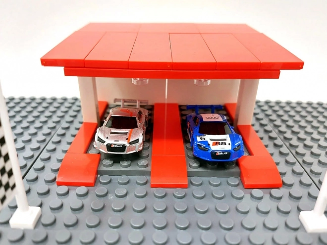 Racebaan met bouwauto's op afstandsbediening