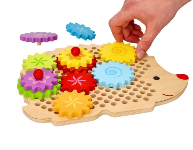 Puzzel Egel met tandwielen