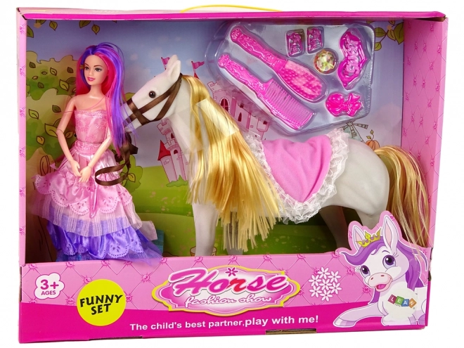 Marionettenprinses met wit paard