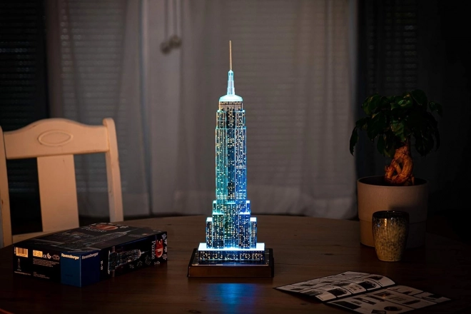 RAVENSBURGER Verlicht 3D puzzel Nachteditie Chrysler Building 216 stukjes