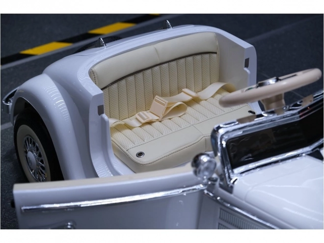Retro auto op accu Mercedes-Benz 540K – Wit