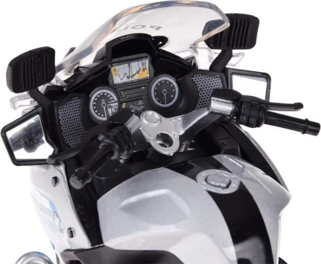 Gedetailleerde cockpit en bedieningsorganen