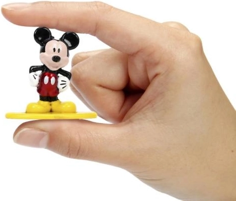 Compacte metalen uitvoering met details