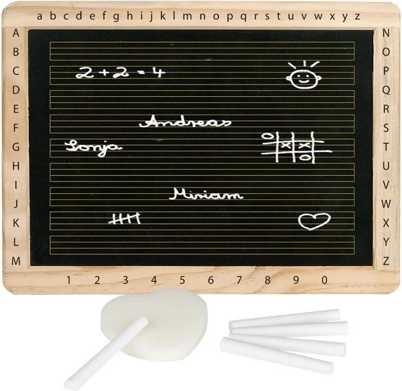 Schoolbord met houten frame en lettertjes van Goki