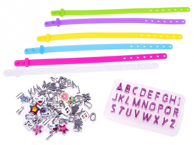 Creatieve set voor armbanden met letterkralen