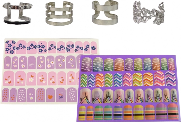 Creatieve stickers en ringetjes
