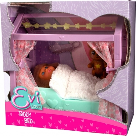 pop Evi Love met bedje en lichtgevende sterretjes