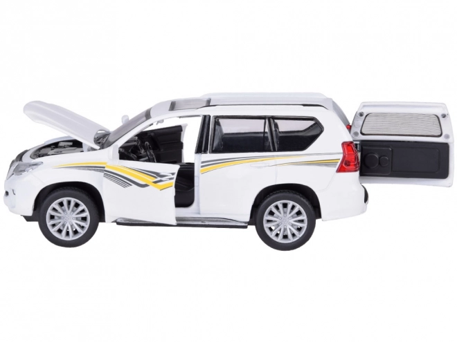 Metalen model Toyota Land Cruiser Prado met effecten