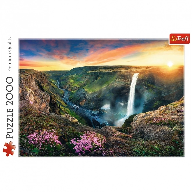 Puzzel 2000 stukjes Waterval Haifoss, IJsland